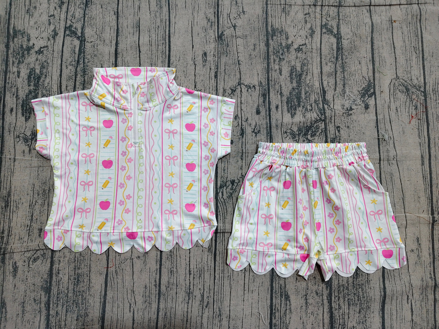 4.23 GSSO3582 Sample No Moq Baby Girls Pencils Flowers Zipper Top Scallop Short 4th of July Clothes Sets