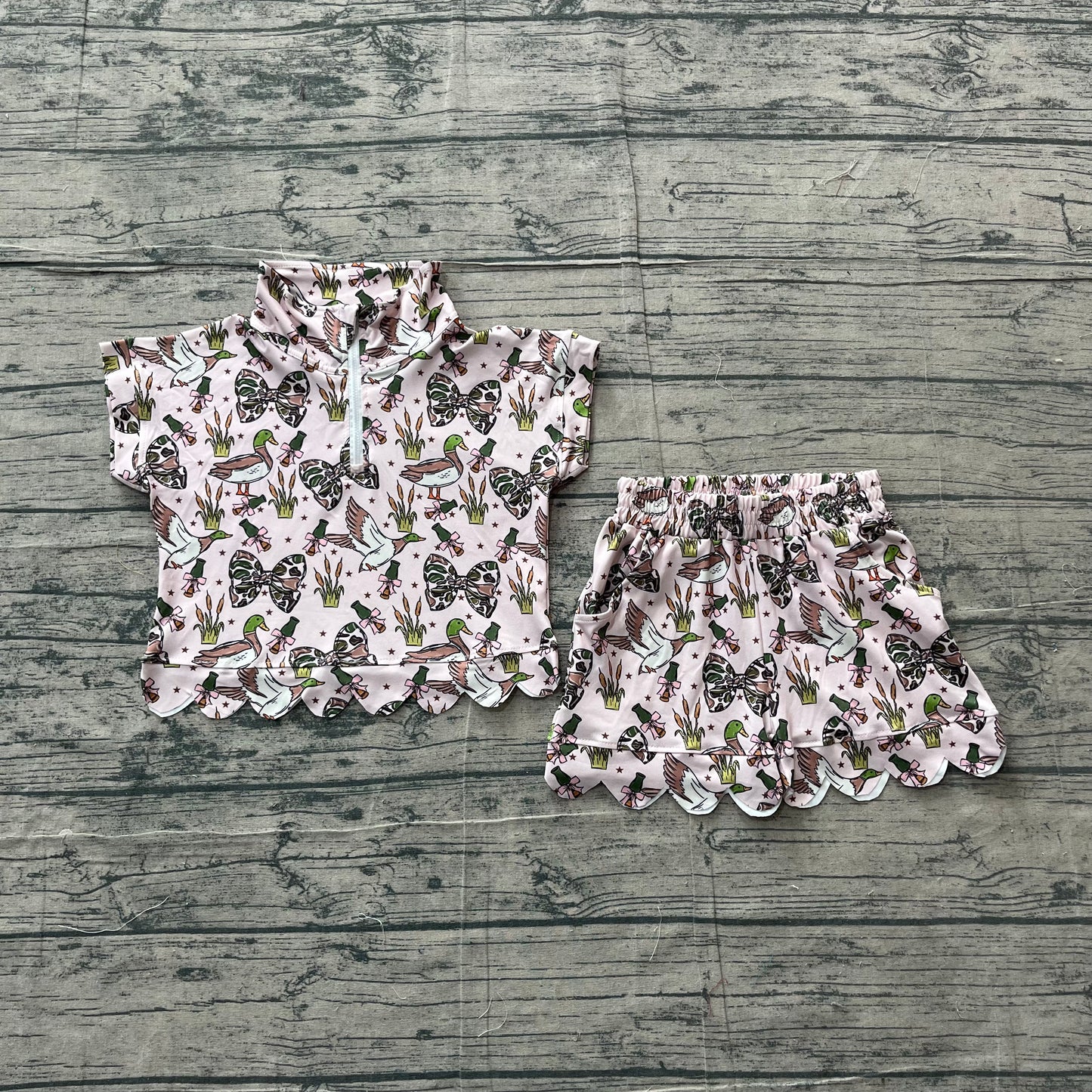 5.4 GSSO3669 Sample No Moq Baby Girls Camo Bows Ducks Zipper Top Short Scallop Hunting Clothes Sets