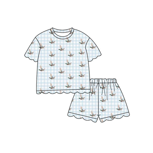 4.7 GSSO3725 Pre order No Moq Baby Girls Blue Checked Ducks Top Short Hunting Scallop Clothes Set