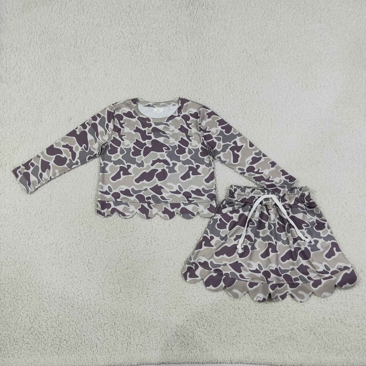 GLD1614 (GT1685+GLK0297) RTS NO MOQ （In stock）Baby Girls Long Sleeve Southern Grey Camo Top Skirt Short Scallop Clothes Set