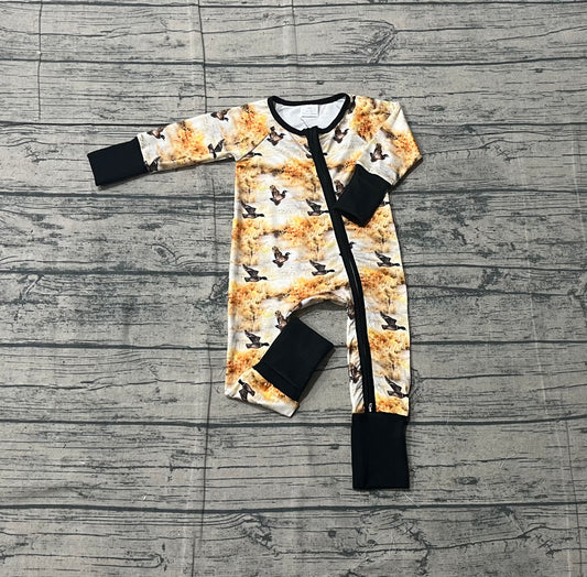 1.14 LR2986 Sample No Moq Baby Boys Ducks Hunting Two Way Zipper Convertible Rompers