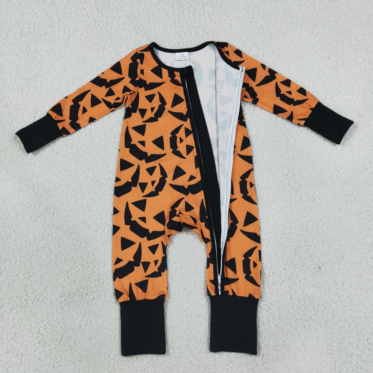 RTS NO MOQ （In stock）LR3243 milk silk Baby Boys Ghost Pumpkins Halloween Two Way Zip Convertible Romper
