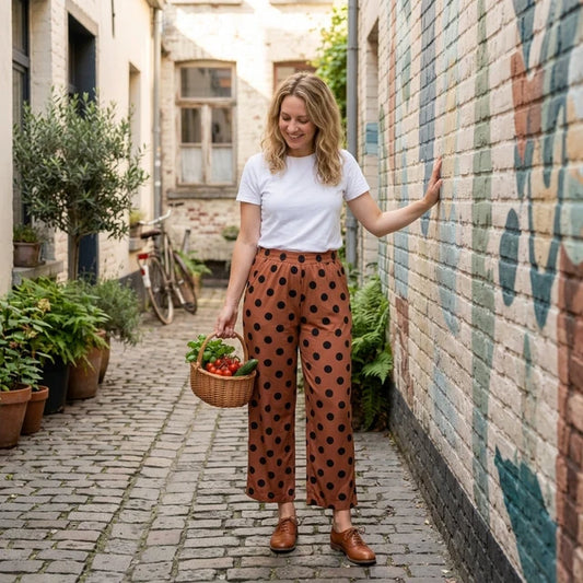 RTS NO MOQ （In stock）milk silk P1250 Adult Women Casual Brown Polka Dots Front Pockets Flare Leg Pants Bottom