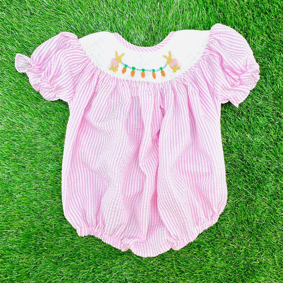 10.28 SR3416 Pre Order No moq Baby Girls Pink Stripe Rabbits Carrots Easter Ruffle Rompers