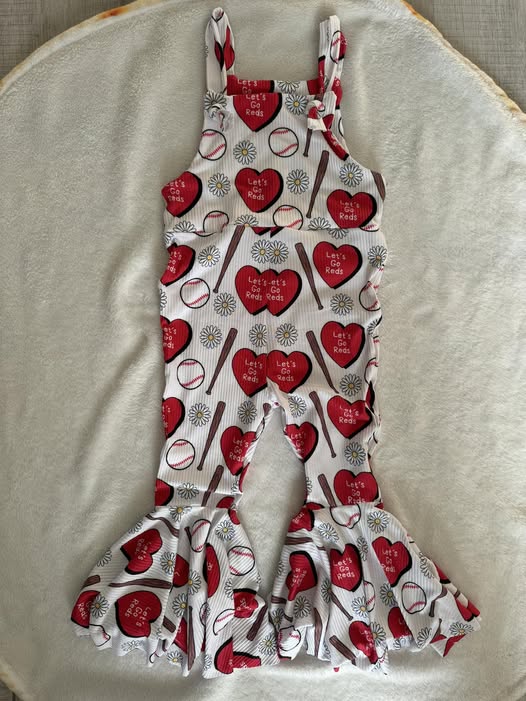 11.15 SR3548 Pre order No Moq Baby Girls Strap Baseballs Hearts Daisy Team Bell Bottom Jumpsuits