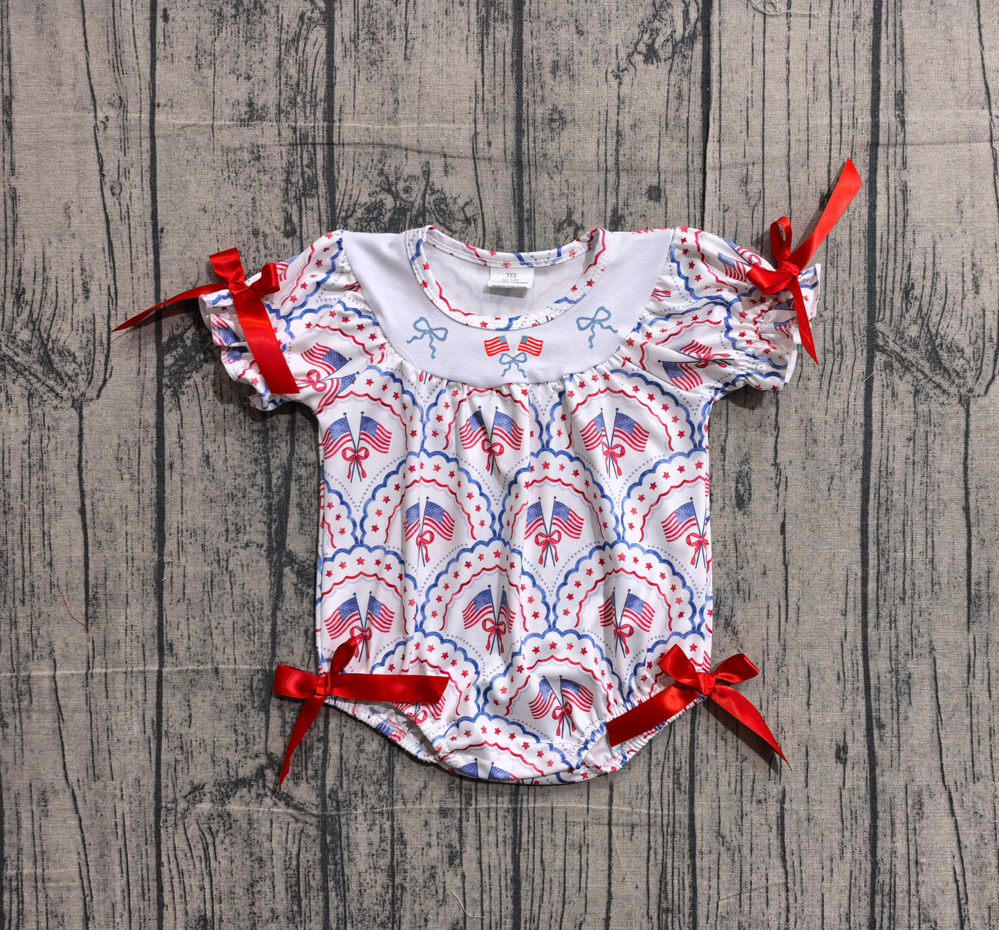 1.31 SR3887 Sample No Moq Embroidery Bows Flags Baby Girls Checked 4th of July Ruffle Rompers
