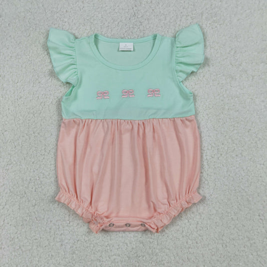 4.1 SR3895 RTS NO MOQ （In stock) Flutter sleeves bow embroidery baby girls summer romper