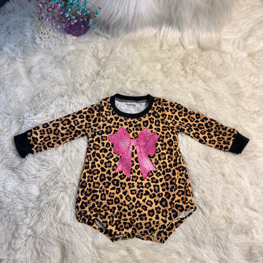 12.1 RST LR2775 Baby Girls Long Sleeve Leopard Pink Bows Rompers