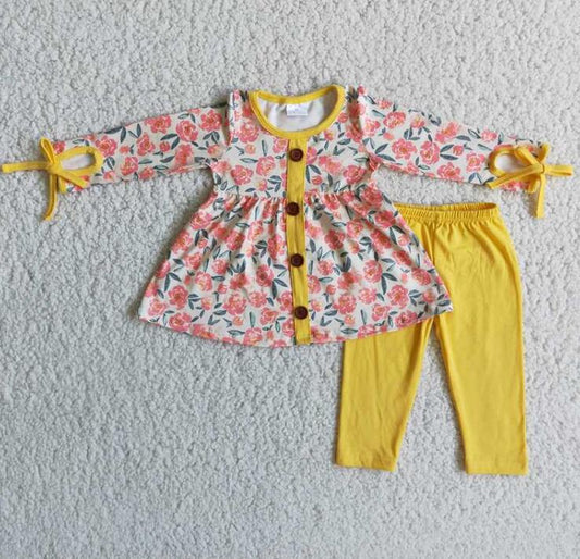 6 A17-20 floral top yellow leggings outfits