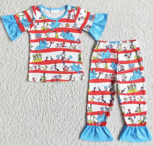 E5-11 cat in the hat girls pajamas
